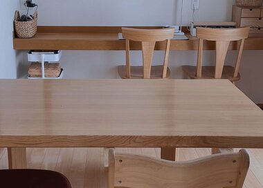 平たい場所がすぐ散らかる原因はここだった。元・汚部屋暮らしが見直した3つのこと