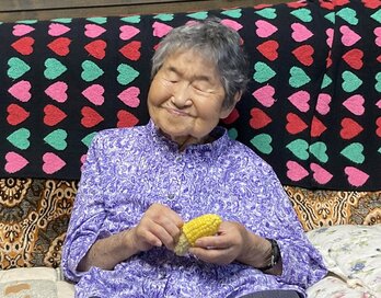 104歳ひとり暮らし「食欲はすごいです」。好きなものはしっかりいただく