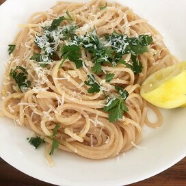 コクがクセになる「レモンパスタ」！少ない材料でパパッとできます