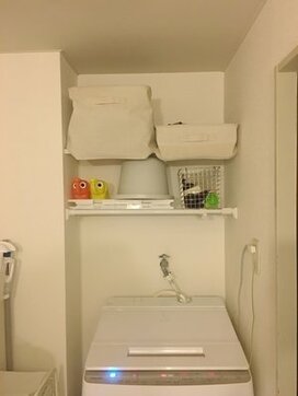 無印良品のすっきり見せバスケット。コンパクトな暮らしでも大活躍