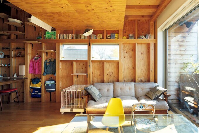 プライベートな生活空間を配した2階