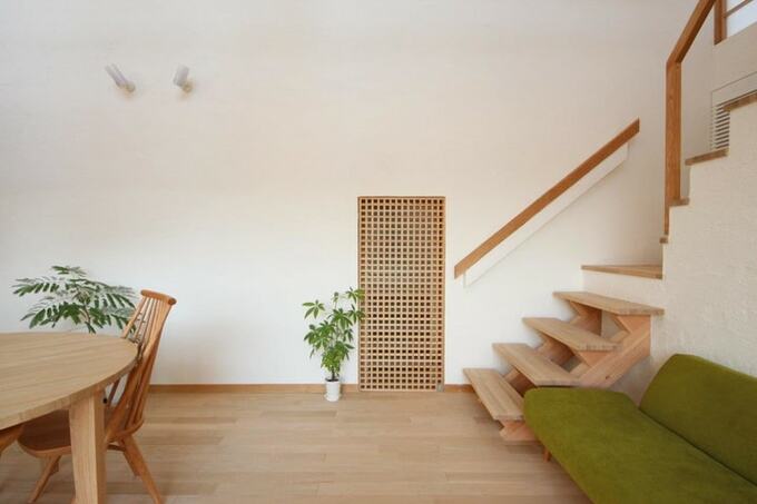 帰宅する子どもに声をかけやすい階段