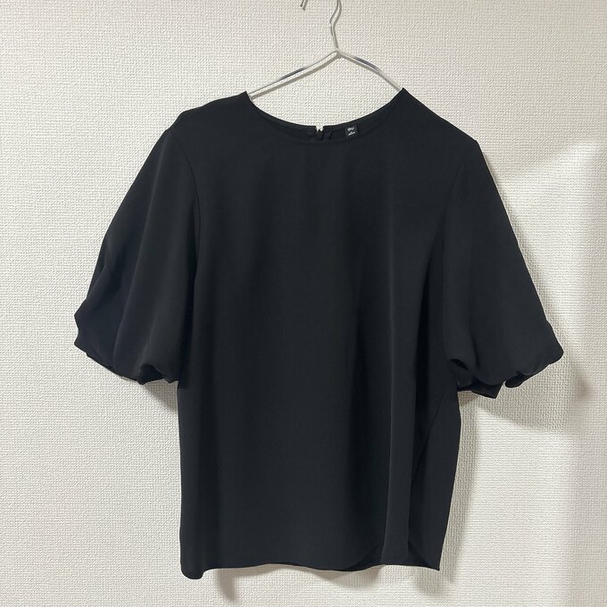 バブルスリーブブラウス