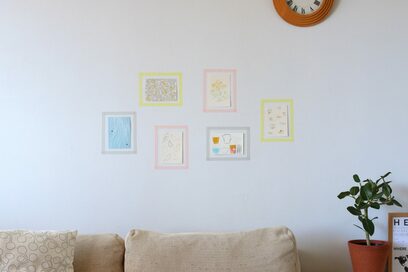 マスキングテープとポストカードをはるだけで、初夏に向けた模様替え