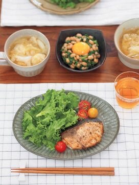 ブリバター焼きとニラ納豆卵黄。減量中でもスタミナがつく献立