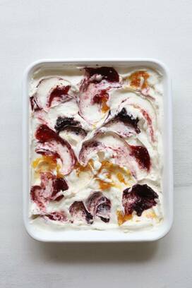 ほうろうバットで簡単。クリーミーなひんやりおやつ