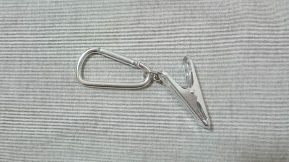 カラビナをとおせば完成