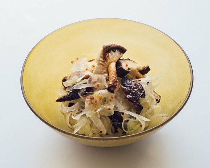 シイタケとタマネギのマリネ