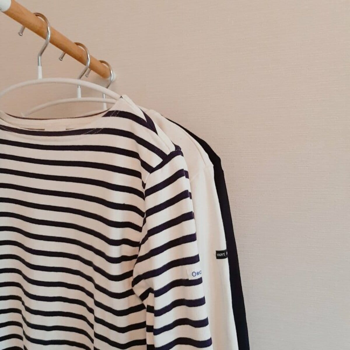服を捨てて、お気に入りの服だけが並ぶ最強のクローゼットをつくるコツ 