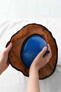 風船をかぶせる