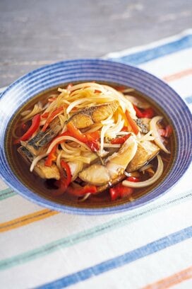 塩サバとパプリカでつくる南蛮漬け。タレは”めんつゆ”で簡単！
