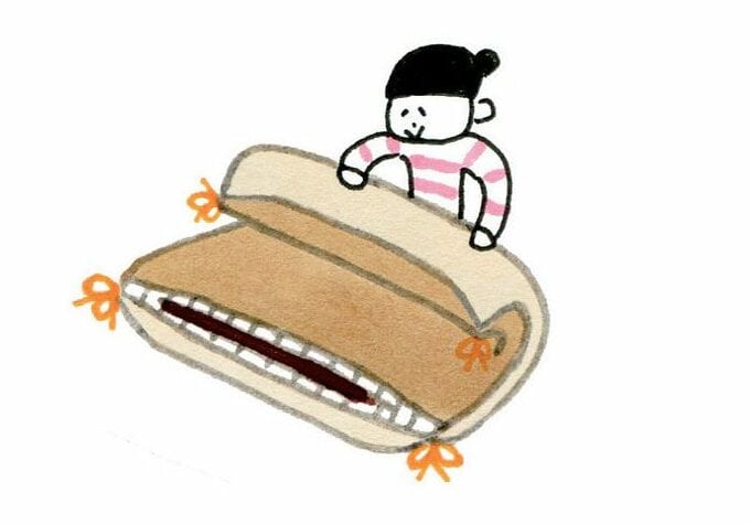布団とカバーを一緒にくるくると巻