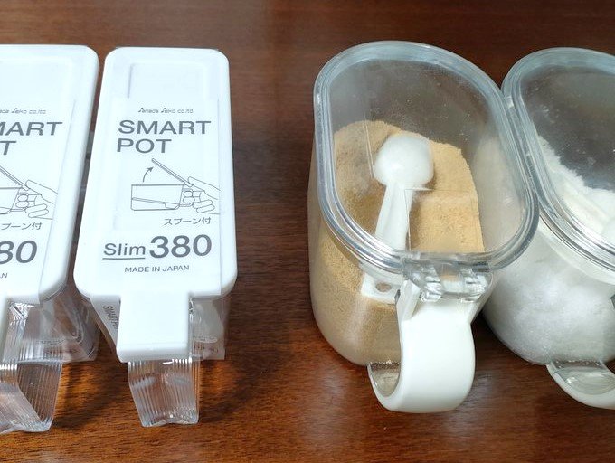 砂糖と塩ポット