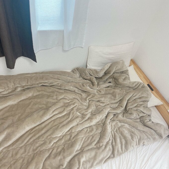 ベッドに置いたところ