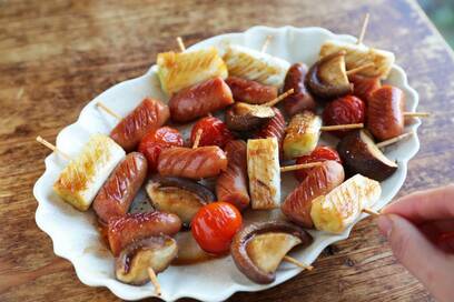 ウィンナーと野菜のミニ串焼き。簡単なのにおうちパーティの主役級に