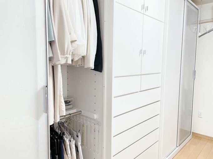 白クローゼット