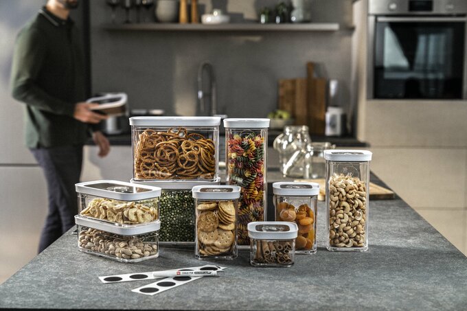 中身が一目瞭然で、常温食品の保存にもおすすめの「フレッシュ＆セーブ CUBE」