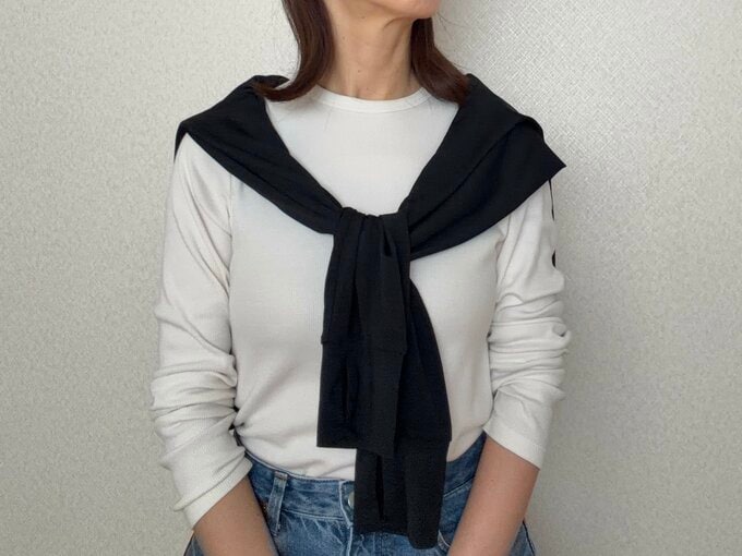 ・ユニクロ ソフトリブクルーネックT/長袖 ¥1990