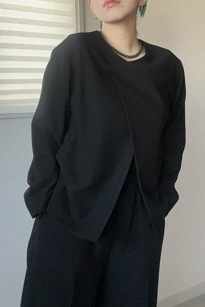 喪服を着たかさもさん