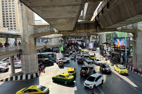 渋滞している画像