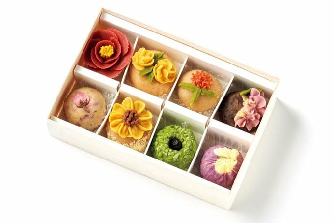 花をモチーフにしたおはぎ