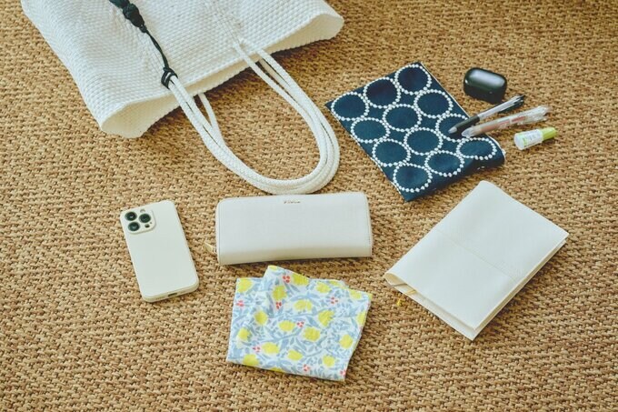 ようさんのバッグの中身