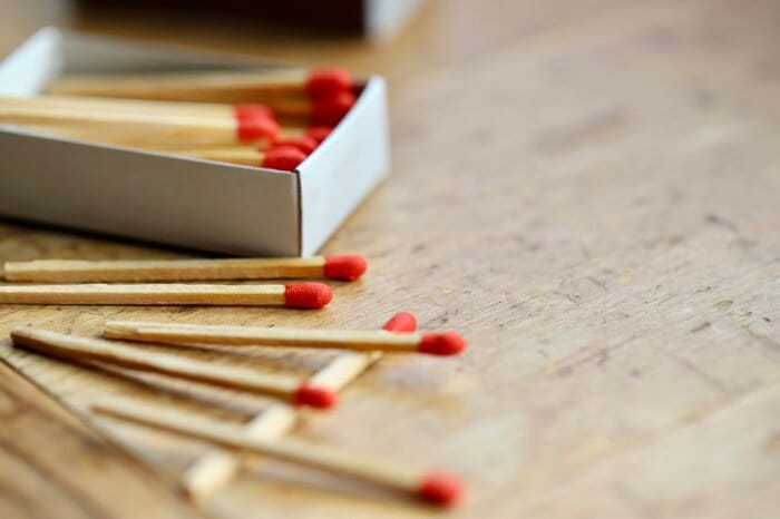 大人気「マッチ棒」を動かすクイズに挑戦。一度解き始めたらやみつきに