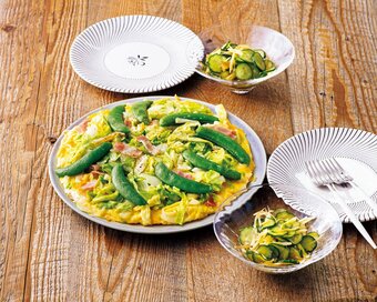 野菜たっぷりがおいしい「オープンオムレツ」。2品で簡単“やせ献立”レシピ
