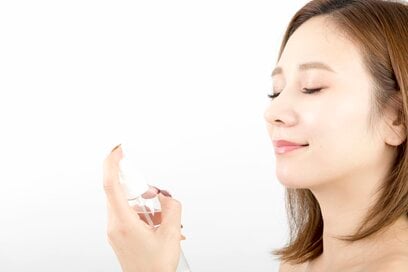 ドロドロメイクが3分で美肌に！汗崩れの「メイク直し」5ステップ。毛穴目立ち・肌荒れも解消