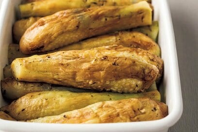 料理家が何度もつくる「焼きナス」レシピ。豚しゃぶと合わせてもおいしい