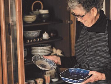 80代、団地ひとり暮らしの「食事を楽しむ」コツ。調理は手抜きでも豊かな時間に：5月に読みたい記事