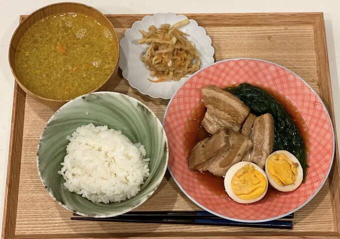 つくりおきの豚の角煮とおかずスープに前週の残りの切り干し大根