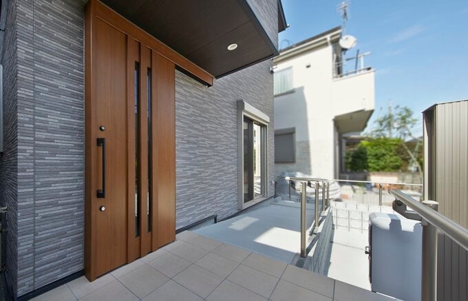 車イスに便利な玄関