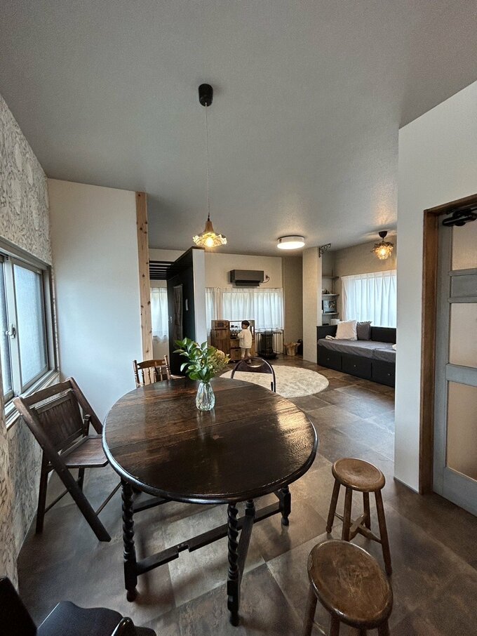 リノベーションしたリビングダイニング