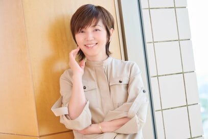 54歳・渡辺満里奈さん、夫とは「擦り合わせのけんか」で仲良く。更年期の不機嫌は我慢しすぎない