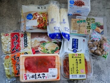 スーパー代わりに食品を買う人も。コスパ最強ドラッグストア「コスモス」PB商品がアツい