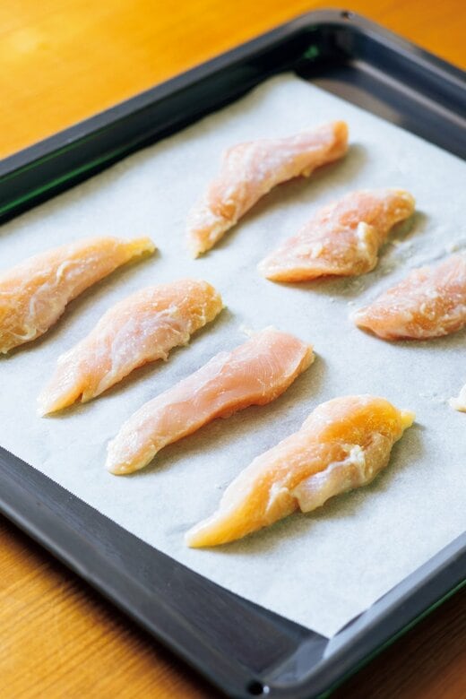 天板に並べられたササミ