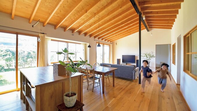 LDKで走り回る子ども