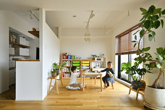 LDKに隣接したプレイスペースとワークスペース