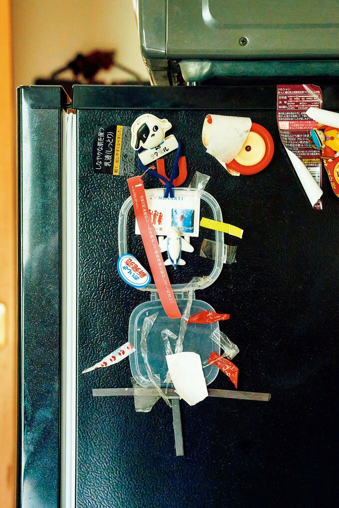 冷蔵庫脇シール類