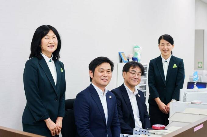 三井住友銀行の事務スタッフ