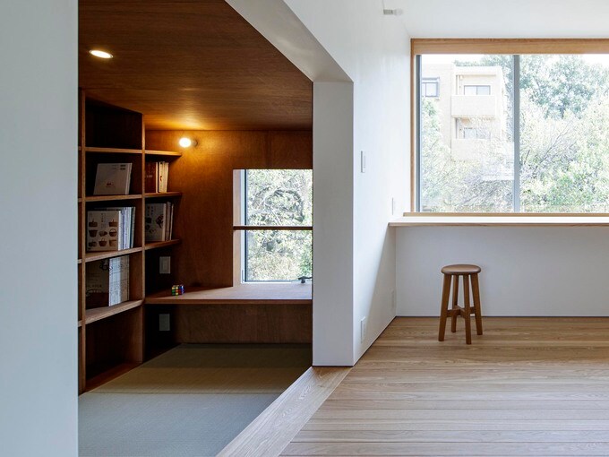 畳敷きのコンパクトなスペース