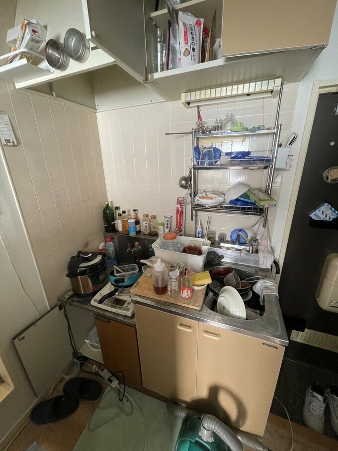荒れた部屋