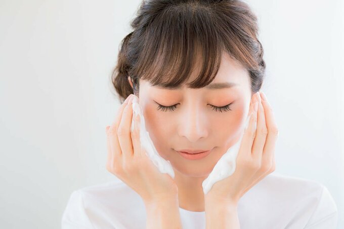 洗顔料で押し洗い