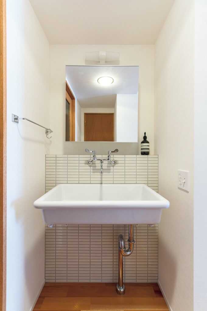 廊下に設置した洗面