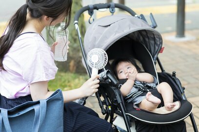 救命救急医が教える「熱中症の対処法」。倒れたら頭と足、どっちを上にする？