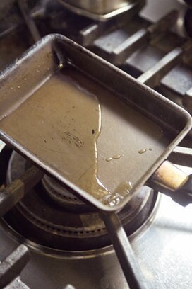 卵のほぐし方がポイント。人気料理人が伝授するきれいな卵焼きをつくるコツ
