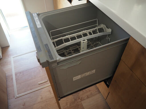 深型タイプの食器洗い乾燥機