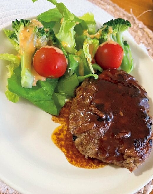 子どもがつくったハンバーグプレート