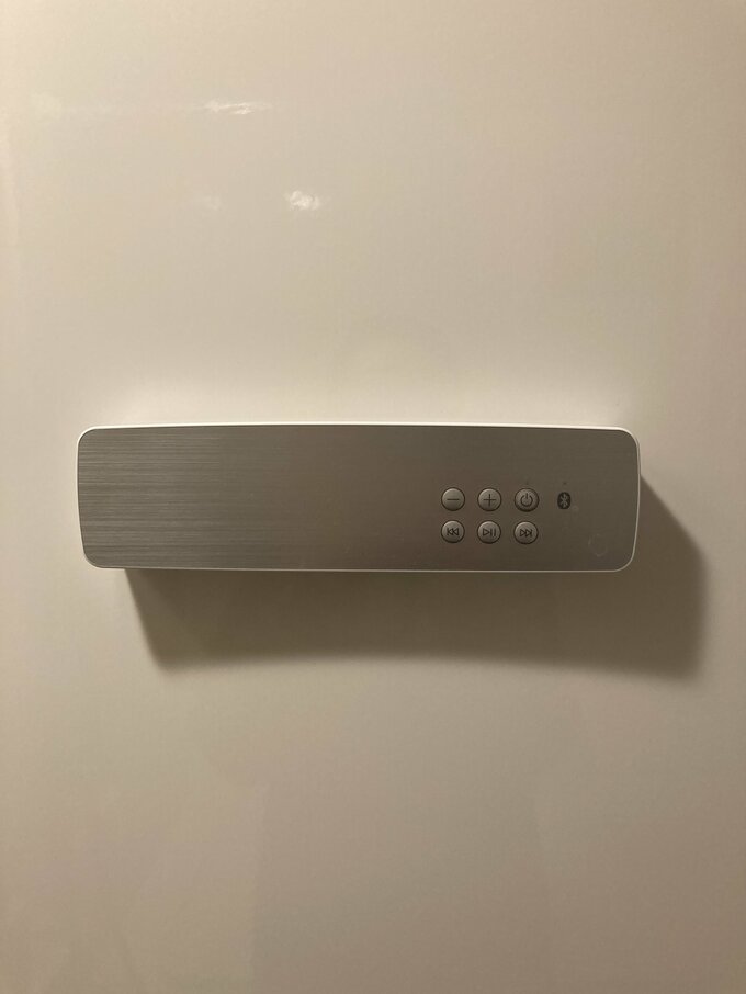 浴室に設置したどこでもスピーカー